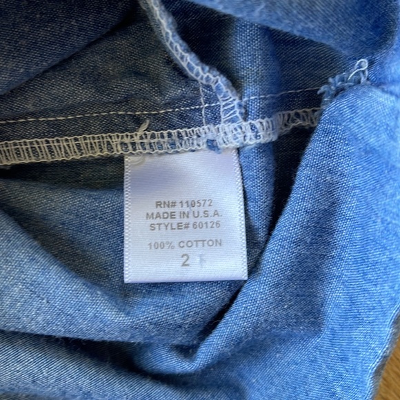 ♻️DONATED DEC. 2023♻️ 
Twelfth Street by Cynthia Vincent soft Denim Romper - Picture 7 of 7